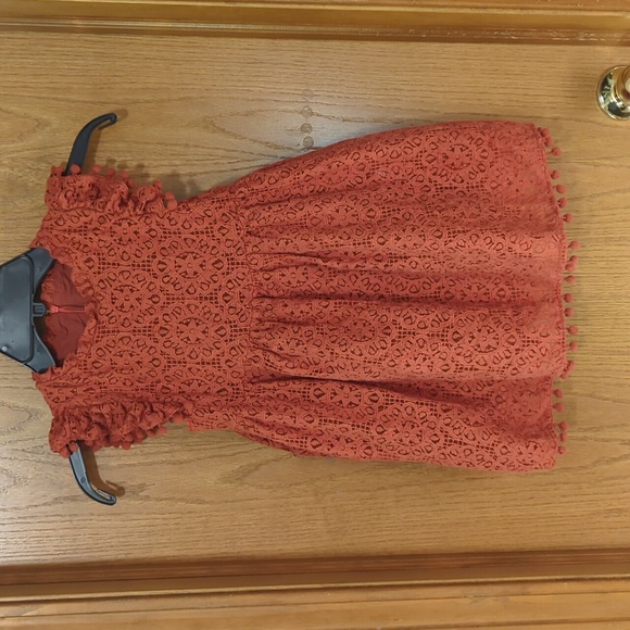 Lace Doily Detail Girl's Dress - Picture 2 of 2